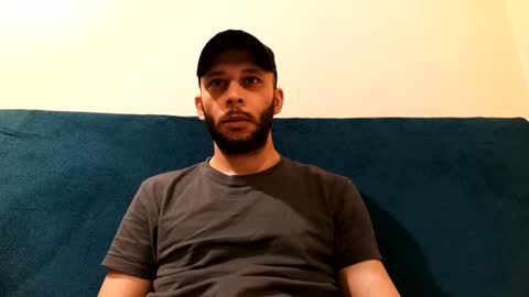 Snapshot of henryaxe chatting on February 3, 2:45 pm HenryAxe online show from February 3, 2:45 pm