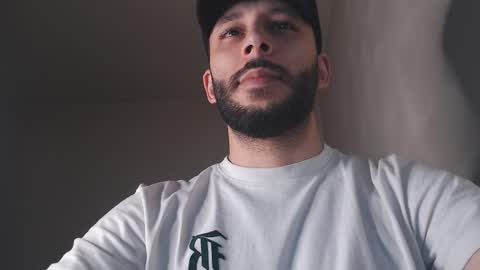 HenryAxe online show from March 2, 2:05 am