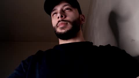 HenryAxe online show from February 22, 1:47 pm