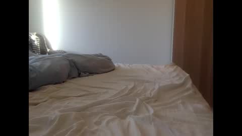 Snapshot of henryhipster chatting on September 22, 6:06 am Henryhipster sub spank useme new Europe Twink kiss first fit kinky naughty online show from September 22, 6:06 am