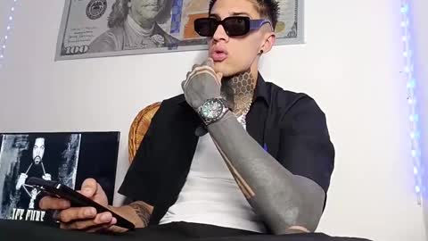 Henzeld online show from March 24, 5:35 am