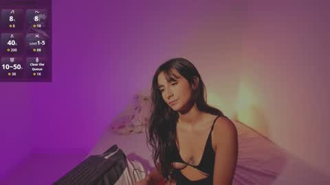 Hello I am Valentina independent Colombian model I love sensuality and pleasure welcome online show from November 2, 11:05 pm