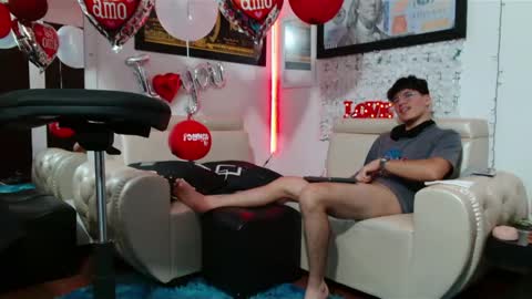 hercules_men online show from February 11, 10:36 am