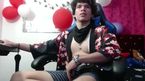 hercules_men online show from February 5, 7:07 am