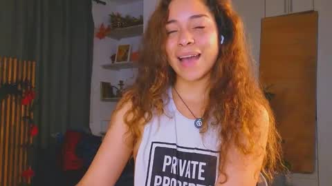 hercyqueen online show from March 25, 11:44 pm