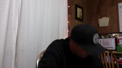 Geebz online show from December 3, 6:43 am