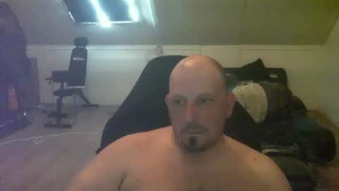 herejust4yoy online show from June 26, 3:06 pm