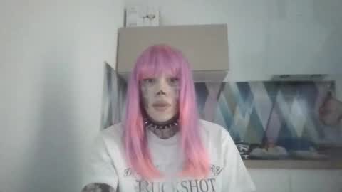 SatanGirl online show from December 21, 7:37 am