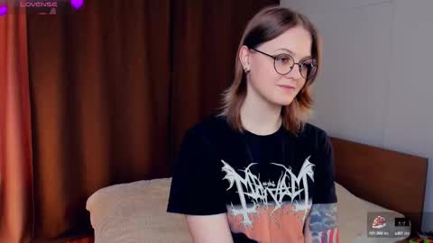 Sally online show from October 9, 5:24 am