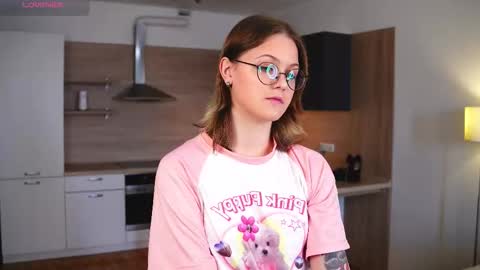 Sally online show from September 14, 6:04 am
