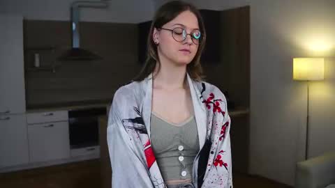 Sally online show from September 25, 5:36 am