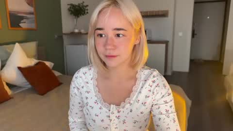 Lucy Nip slip shady online show from June 26, 6:35 pm