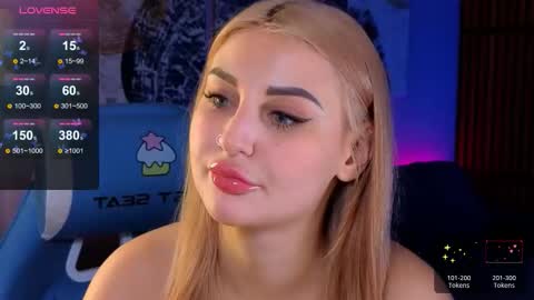 hey_cassie online show from October 30, 4:18 pm