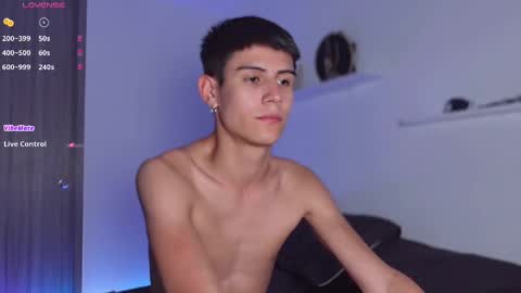 hey_cesard online show from February 13, 11:37 pm