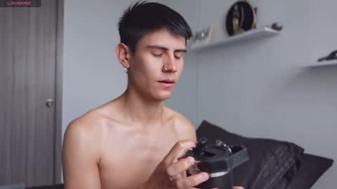 hey_cesard online show from February 17, 1:22 pm