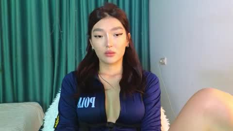 Audrey online show from November 8, 3:48 pm