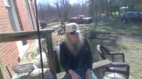Snapshot of hey_mikky chatting on March 10, 3:09 pm hey_mikky online show from March 10, 3:09 pm