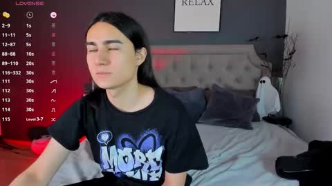 heyalena online show from November 1, 10:47 am