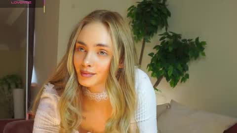 Alicia online show from February 27, 11:25 am