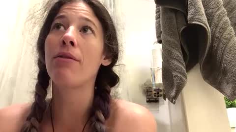 Snapshot of heynicole01 chatting on September 14, 8:10 pm FlexieFae online show from September 14, 8:10 pm