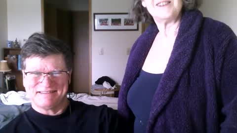 Snapshot of hg99too chatting on February 22, 5:57 pm hg99too online show from February 22, 5:57 pm