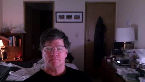 Snapshot of hg99too chatting on January 31, 2:49 pm hg99too online show from January 31, 2:49 pm