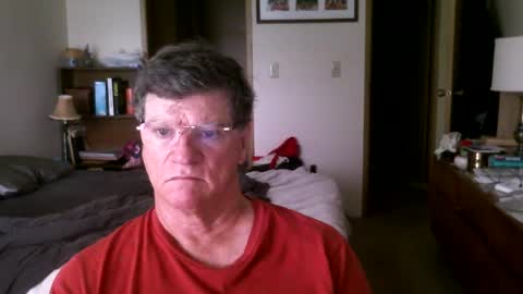 Snapshot of hg99too chatting on September 18, 3:38 pm hg99too online show from September 18, 3:38 pm