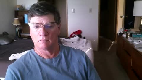 Snapshot of hg99too chatting on September 17, 3:37 pm hg99too online show from September 17, 3:37 pm