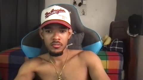 hhotcrazy online show from November 9, 6:28 am