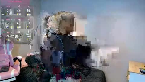 Snapshot of hi_scarlett chatting on February 3, 12:14 pm hi_scarlett online show from February 3, 12:14 pm