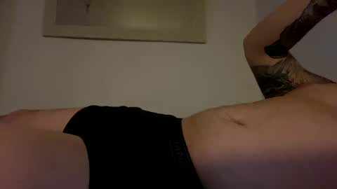 hi_wasup69 online show from January 30, 3:44 am