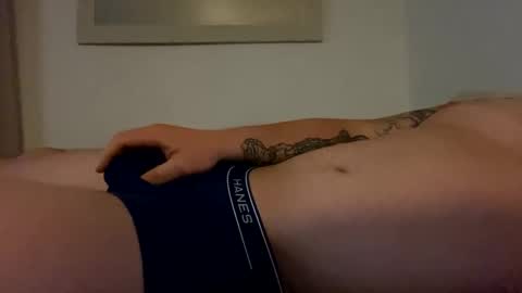 hi_wasup69 online show from January 8, 3:19 am
