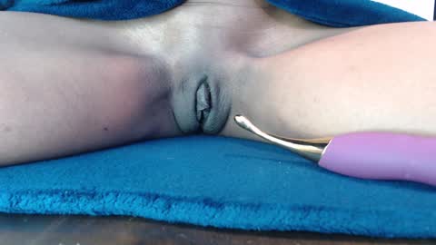 Hiddengem69691 online show from January 22, 1:32 pm