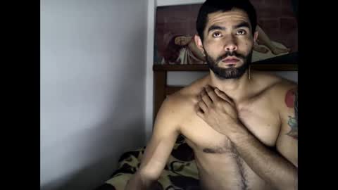 hideonbush online show from November 6, 2:03 am