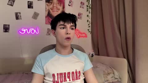 twinkvadusha online show from April 3, 2:13 pm