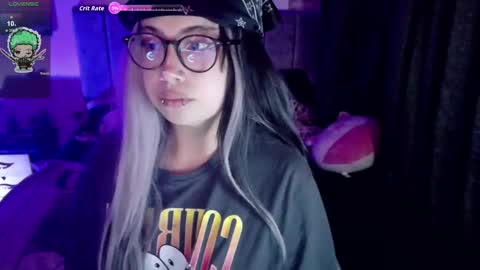 Inori Independent model online show from February 3, 6:40 am