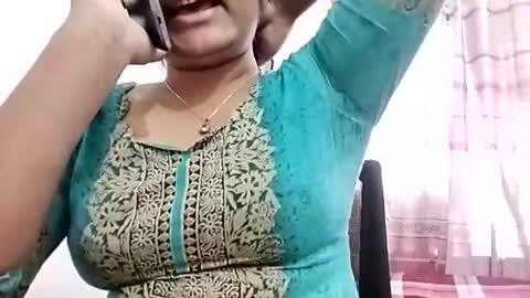 himuhimu22 online show from November 26, 3:15 am