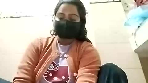 himuhimu22 online show from January 7, 7:41 pm