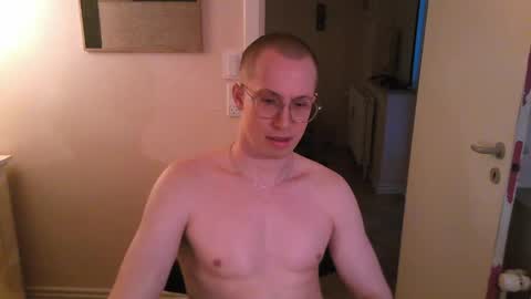 Boris Johnson online show from April 6, 5:03 pm