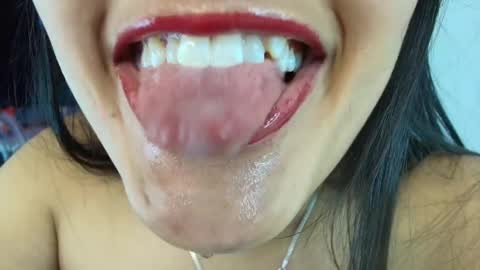 hinata online show from March 10, 9:18 pm