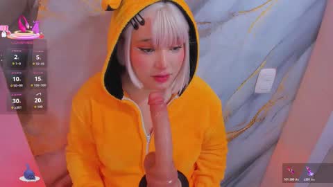 hinata_dolly online show from January 14, 11:40 am