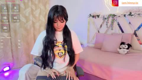 HINNA online show from March 7, 3:50 am