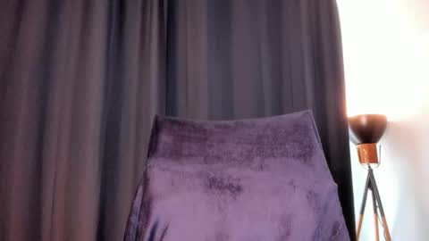 Hinnata online show from February 25, 9:18 pm