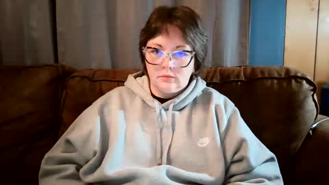 Bella online show from March 1, 5:52 am