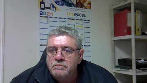 hippo online show from December 12, 5:04 pm