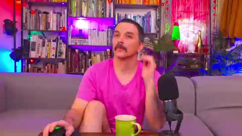 HipsterTrash Clark one half of Task Manager online show from July 19, 9:34 am