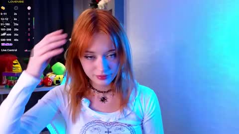 Ella online show from October 6, 5:42 pm