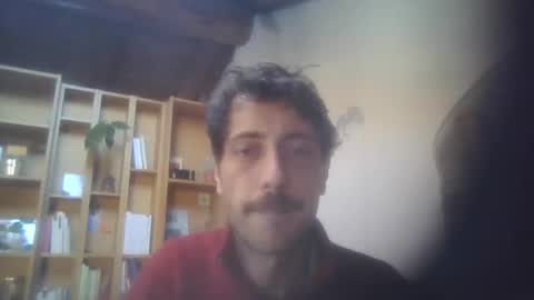 hitmenoww online show from January 10, 11:15 am