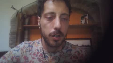 hitmenoww online show from September 11, 10:05 am