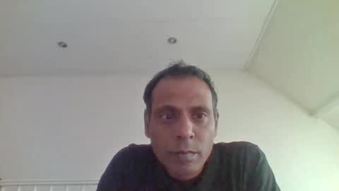 robbyr online show from February 1, 10:37 am